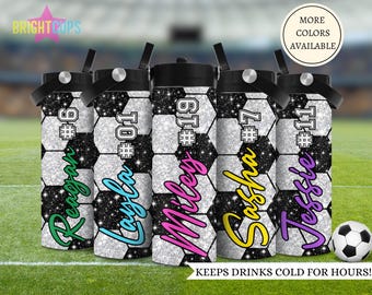 Botella de agua deportiva para niñas de fútbol, vaso personalizado para equipo, botella de agua para jugadoras de fútbol, fútbol infantil, regalo para personas mayores, nombre y número personalizados.