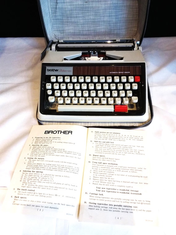 Brother タイプライター　Deluxe1350 Brother Deluxe 1350, Vintage Typewriter, Made Between 1970