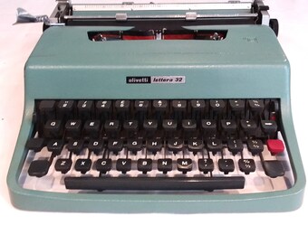 Olivetti Lettera 32, máquina de escribir portátil de excelente funcionamiento, 1962. Máquina de escribir QWERTY. 1861913