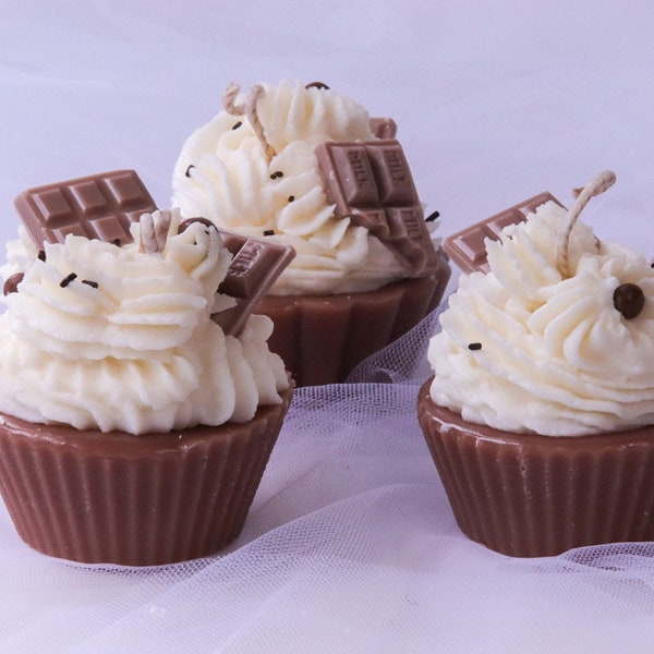 Bougie cupcake au chocolat mignon, bougie fouettée sucrée, parfaite comme cadeau d’anniversaire pour les femmes, les hommes ou pour les enfants, parfums de chocolat et de vanille