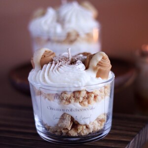 Cinnamon Roll Candle Jar, Cinnamon Bun Dessert Candle, Gift for