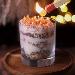Tiramisu Candle, Fake food candle scented with coffee, Vanilla and chocolate, Cute dessert candle, birthday gift for her, or him