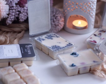 Botanical, long lasting wax melts with dried flowers, 8 floral scents available