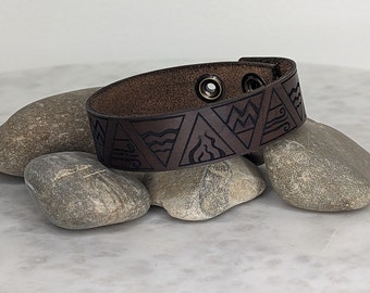 4 elements pattern leather bracelet