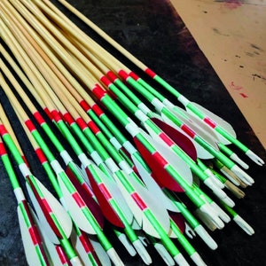 Special Wooden Arrow - 12 Pieces - Painted - Green- Traditional Archery
