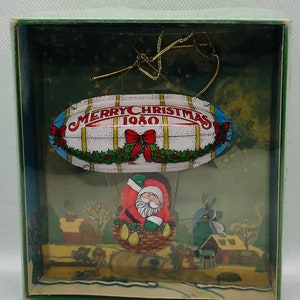 Hallmark  Ornament Santa&#39;s Flight 1980 QX1381B