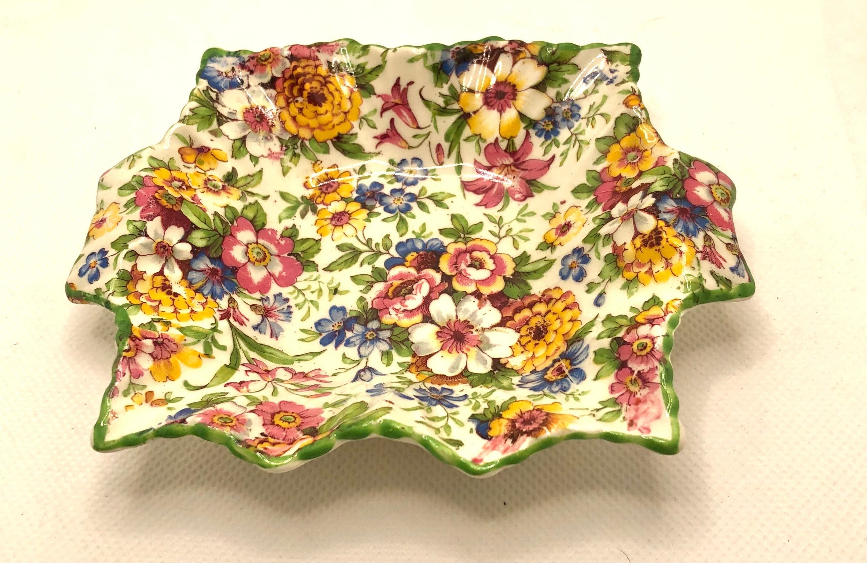 Chintz Cake Plate (TRE)130 Chintz Cake Plate (TRE)130