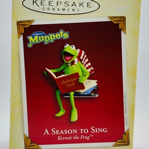 Decorazione ricordo Hallmark 2005 Kermit la rana &quot;Una stagione per cantare&quot; QXI6242