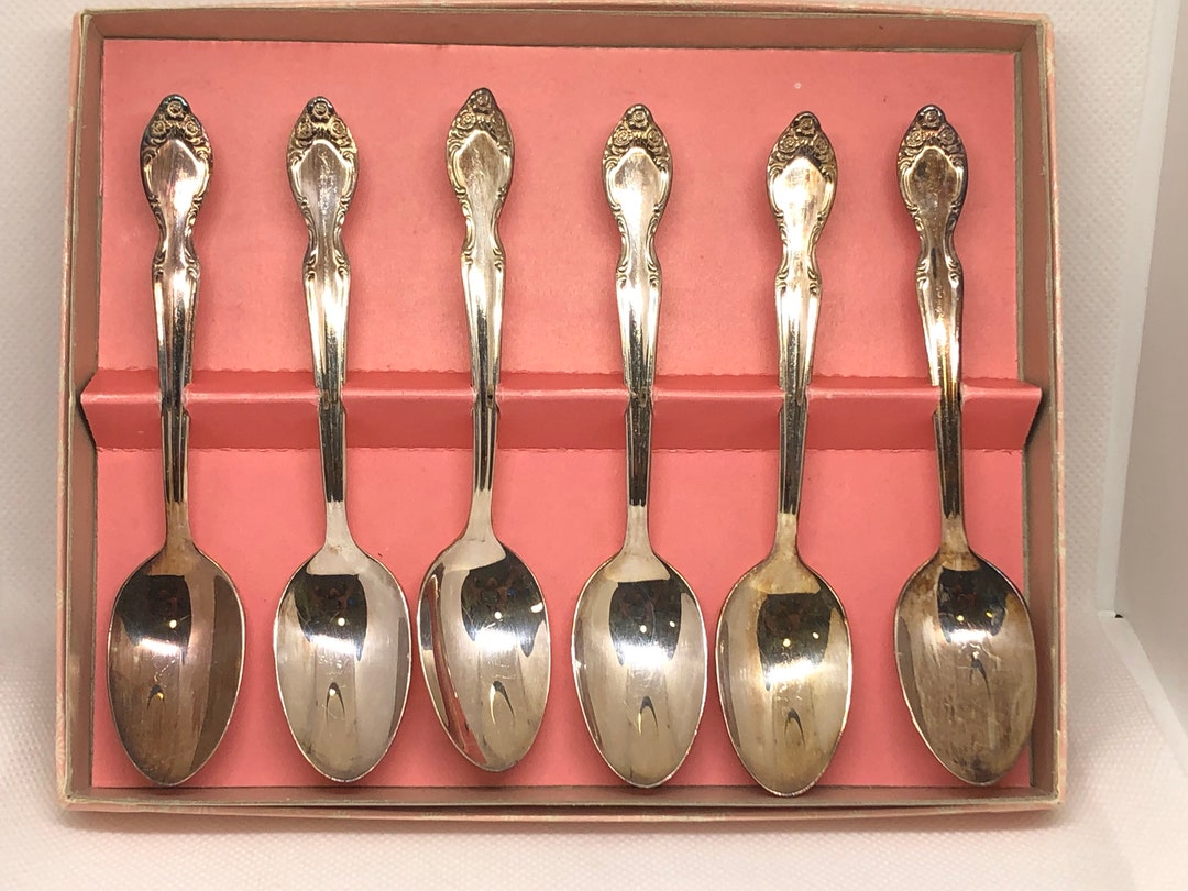 Vintage1950’s Rogers Bros Silvery Mist Coffee Spoon Set of 6 in ...
