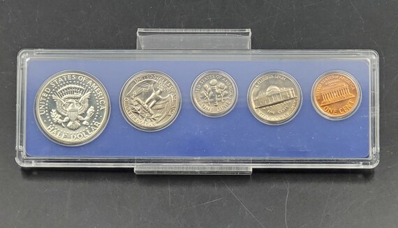 1966 P SMS Special Mint Set US OGP 5 Coin Blue Box Nice Coin Set