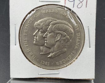 1981 Royal Wedding Commemorative Crown H.R.H. Prince of Wales Lady Diana Coin