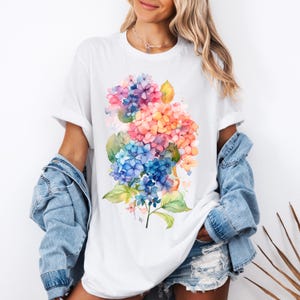Aquarell Hortensie auf T-Shirt, Traum Hortensie T-Shirt, süßes Sommer T-Shirt, T-Shirt mit Aufdruck, für Hortensien Liebhaber, T-Shirt für Sie, Geschenk