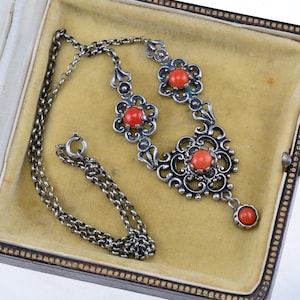 Silver 835 Coral Necklace
