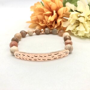 Sunstone w/Hammered Bar Focal
