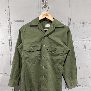 True Vintage Military 70&#39;s OG-507 Fatigue Button Up Shirt Vietnam War (Army Green) Small
