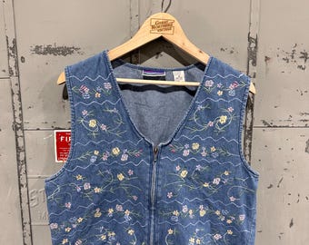 Vintage Floral Knit Vest With Embroidery Retro 90's Size Small
