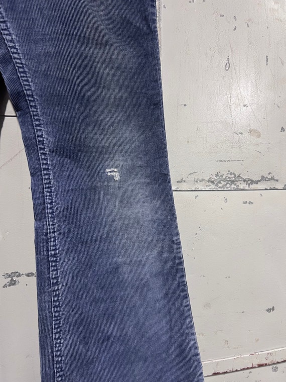 Size 28x27 70s 80s  Levi’s 519 corduroy blue Deni… - image 3
