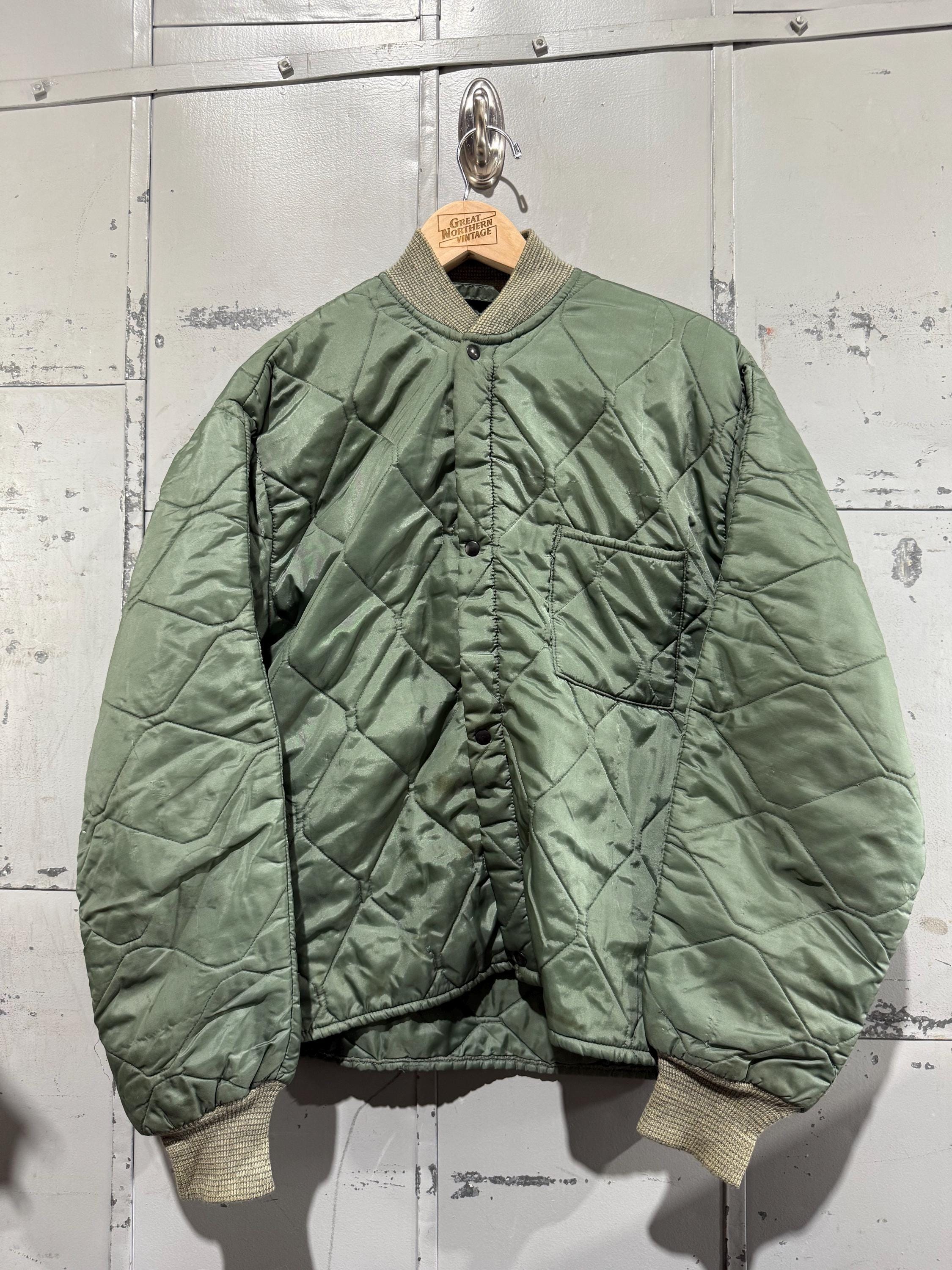 Vintage 70s CWU-9/P Military Quilted Flyer's Liner Jacket