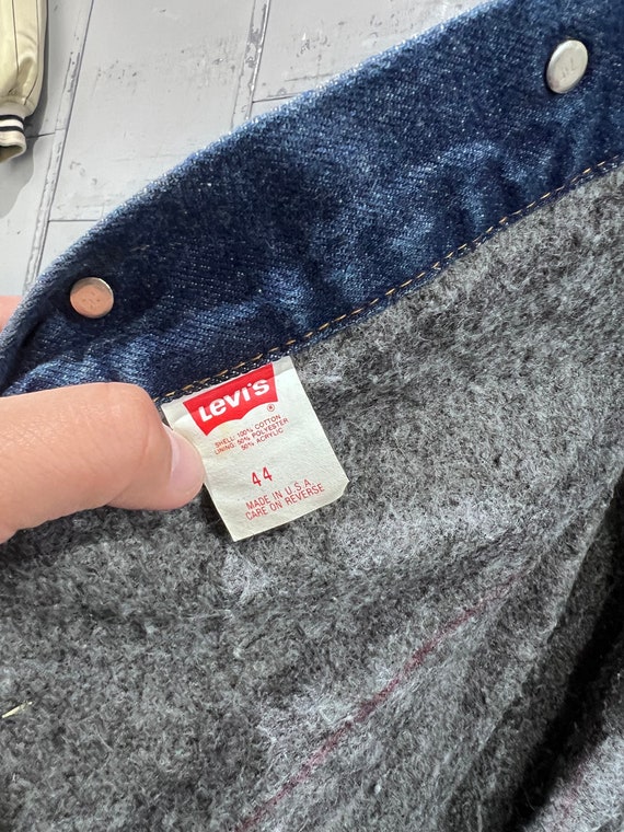 Levi’s trucker jacket dark wash blanket lined dis… - image 6