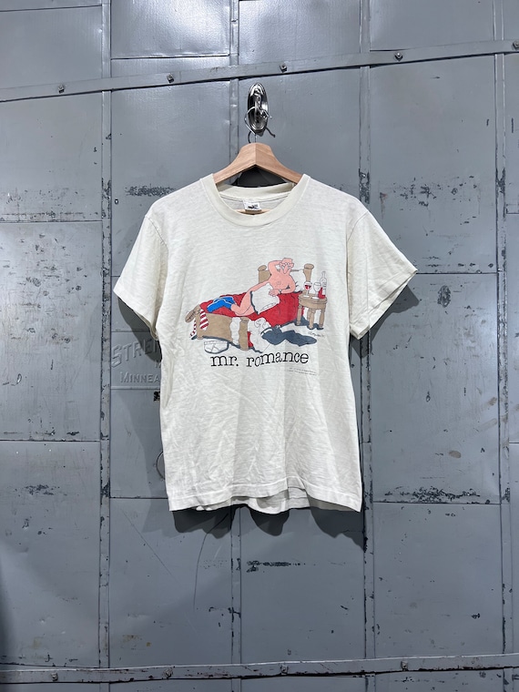 Size M 80s Jim Benton “ Mr. Romance”  T-shirt