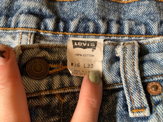 90s Levi’s 554 Distressed Denim Jeans - image 7