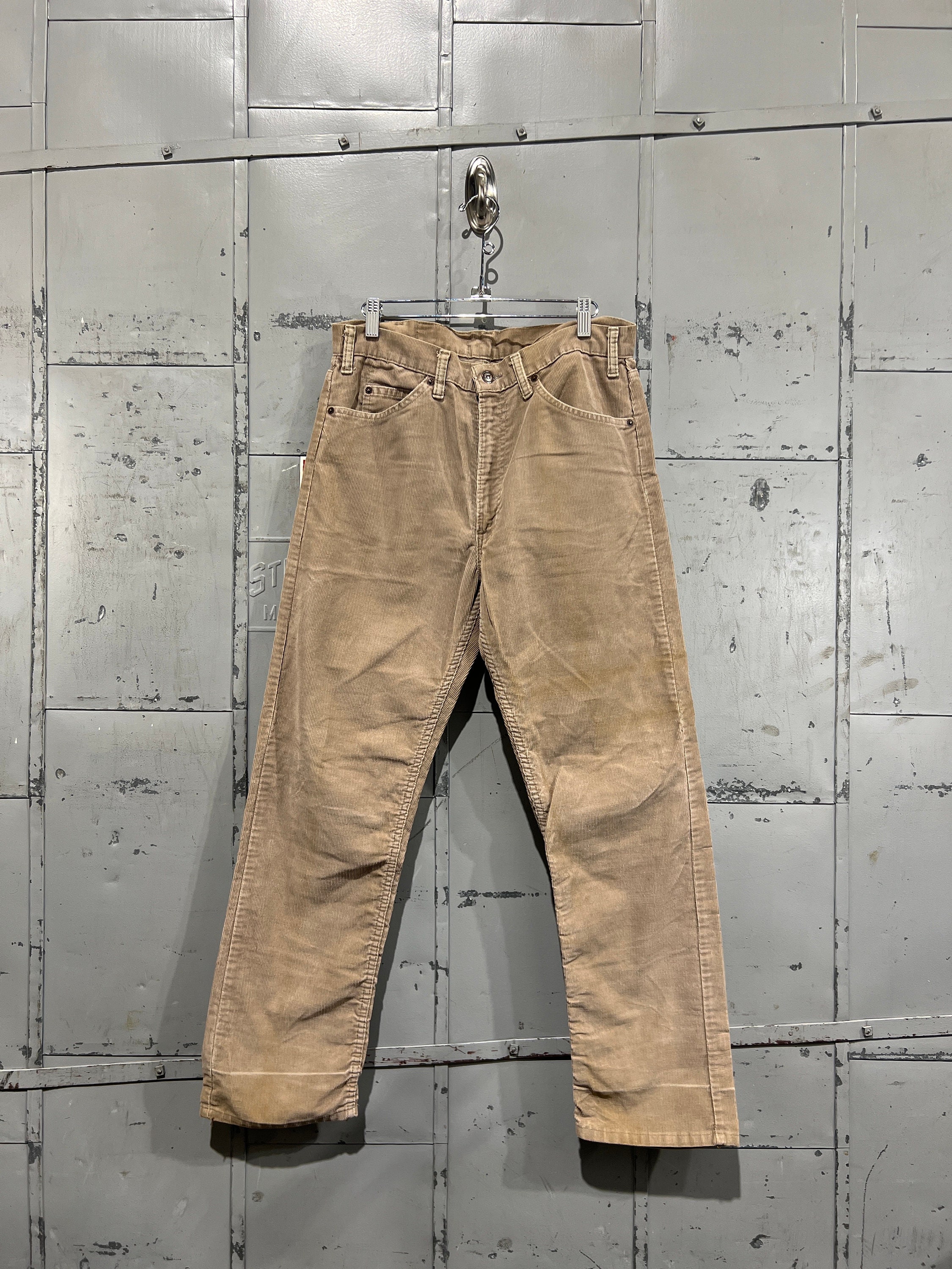 Levis 505 Corduroys