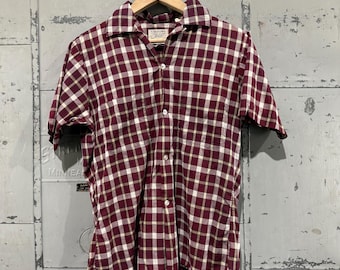 True Vintage 60s Arrow Cotton Red Plaid Loop Collar Short Sleeve Shirt Classic Americana Style Small