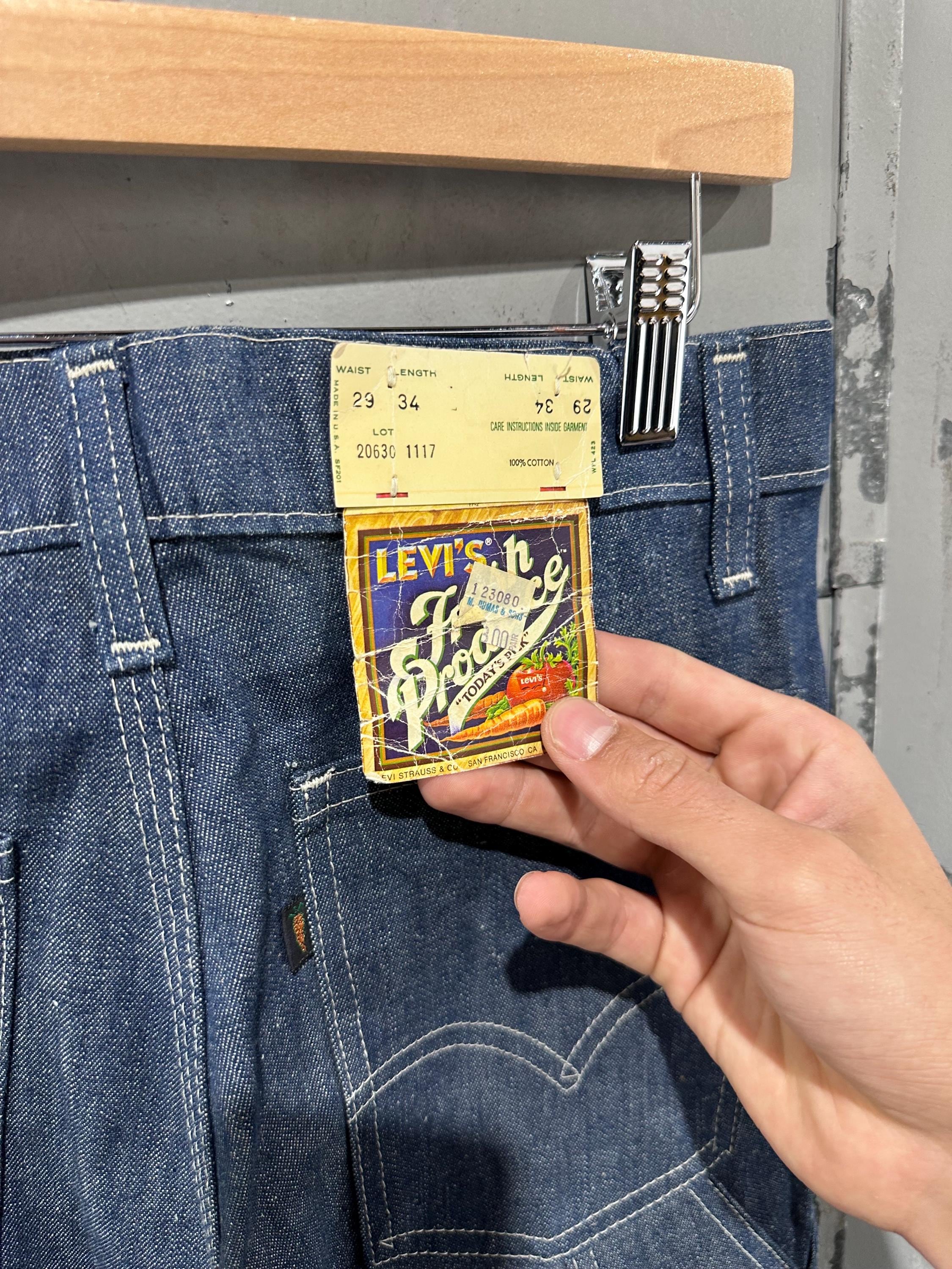 Levi’s (リーバイス)  70's Fresh Produce 222214-5412 ブーツカットデニム USA製 デッドストック 42TALON AG 70s&frasl;fresh produce&frasl;人参タブ&frasl;ブーツカットパンツ&frasl;汚れ有&frasl;デニム&frasl;ビンテージ