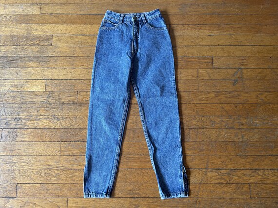 90s Guess Jeans Juniors Tapered Denim Ankle-Zip P… - image 1