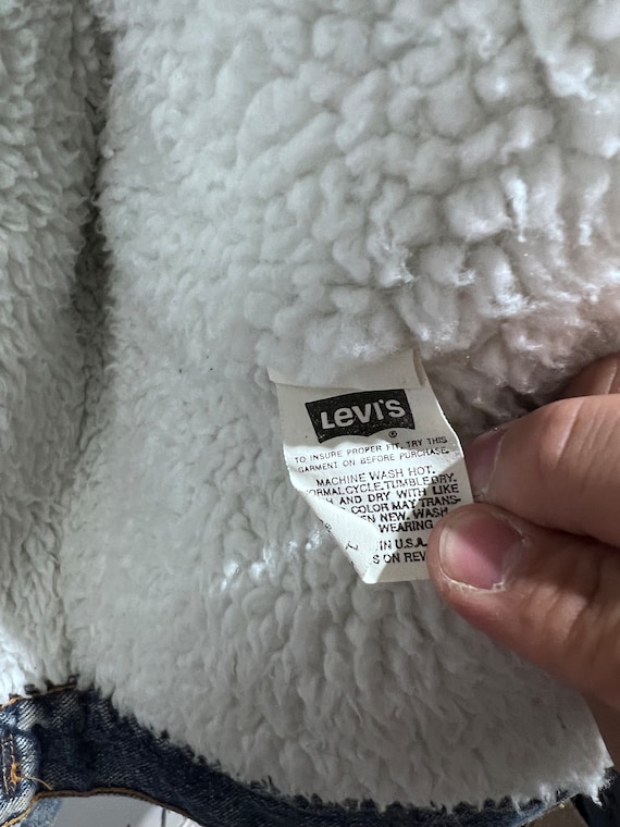 Levi’s trucker Sherpa jacket light wash distressed - image 5