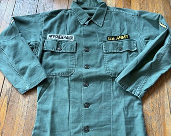 Vietnam Med-large US Army OG-107 Cotton Sateen 1960's