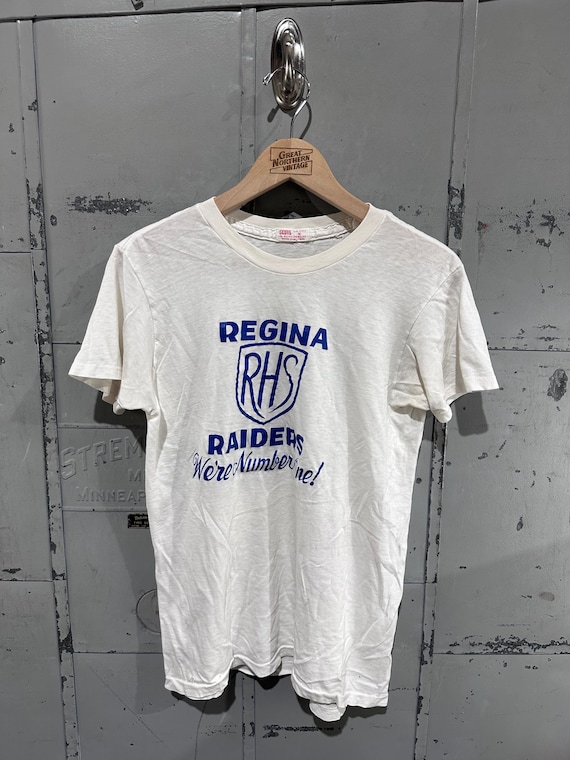 True Vintage 60s Regina Raiders Highschool Classic Munsingwear Paper Thin Cotton Poly Blend Graphic T-Shirt Medium