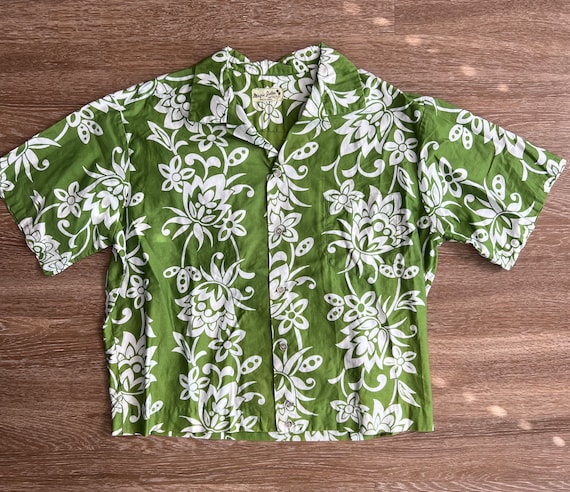 Camisa hawaiana verde deals