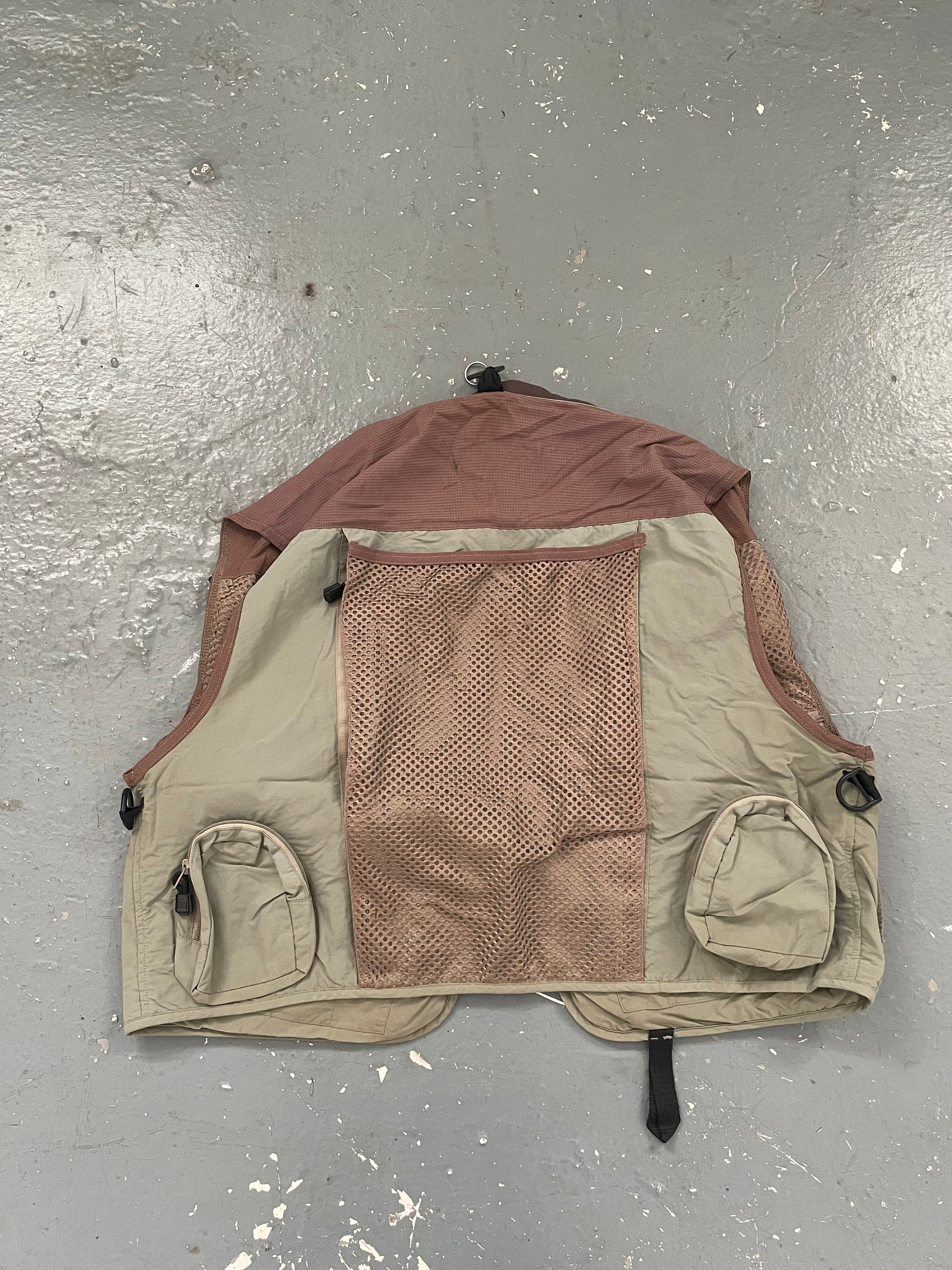 REDINGTON フィッシングベスト Redington Fly Fishing Vest Khaki Mesh Lightweight Polyester