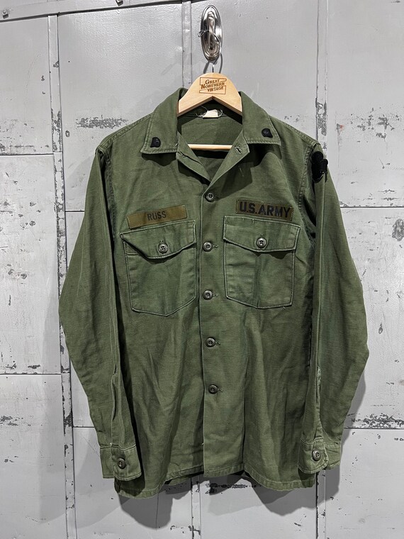 Nike army fatigue shirt hotsell