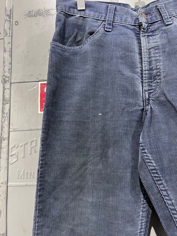 Size 28x27 70s 80s  Levi’s 519 corduroy blue Deni… - image 4