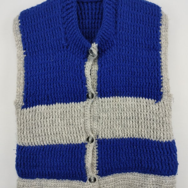 S 90s Vintage Wool Knit Cardigan Sweater Vest 1990s 1980s Small Core Layering Cottage Grandma Teacher Cowichan