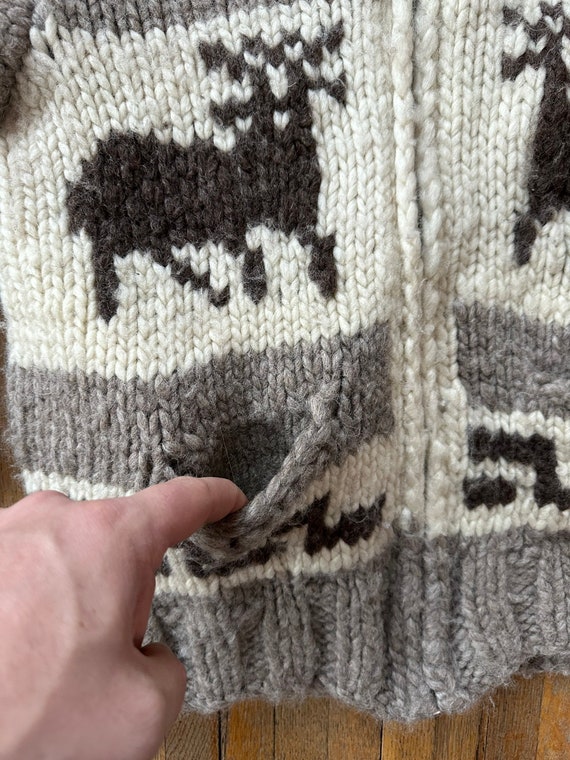 Deer cowichan sweater vintage made in Canada hand… - image 6