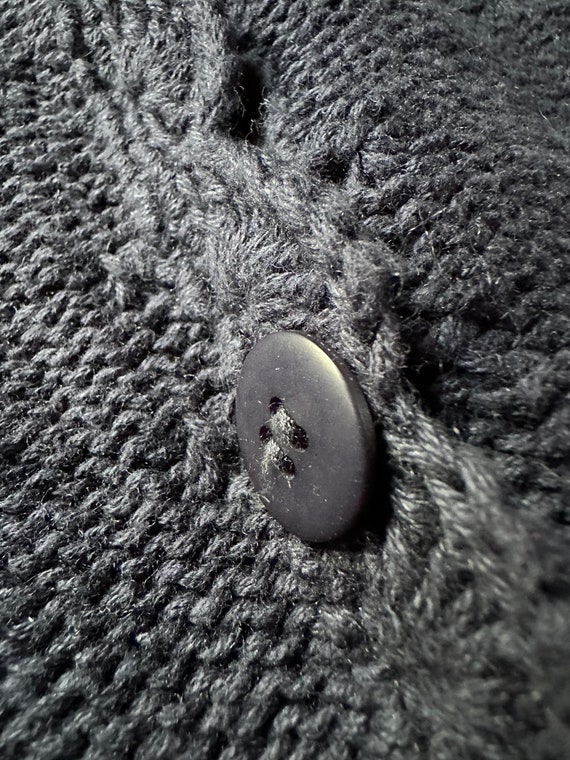 90s black cardigan sweater women’s small chunky k… - image 4