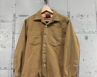 True Vintage 60s Game and Lake Wool Loop Collar Classic Americana Shirt Medium