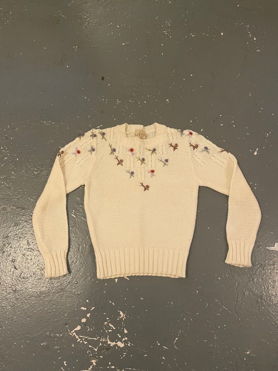 Size Medium Vintage 90’s Floral Embroidered Knit … - image 1