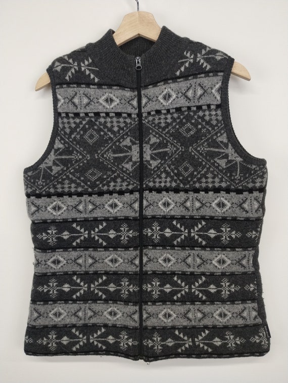 M 90s Woolrich Snowflake Band Wool Sweater Vest T… - image 1