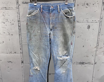 Vintage 70s Mudwash Distressed Thrashed Wrangler Workwear Flared Denim Jeans 31x31