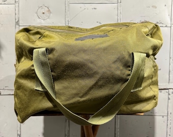 Vintage 1970s Green Nylon S&S MFG Flyers Helmet Bag Military Bag