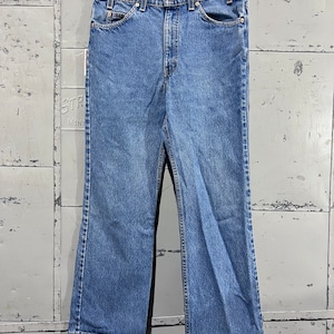 90s 32 waist Orange Tab Levi’s 517 jeans boot cut  jeans cowboy western style