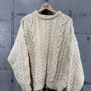 Vintage Thick Chunky fisherman sweater Knit Pullover cable knit Blarney Woollen Mills L