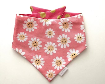 Daisy dog cat bandana, summer dog bandana, happy smiles bandana, flowers dog bandana, spring summer bandana, happy daisies dog bandana