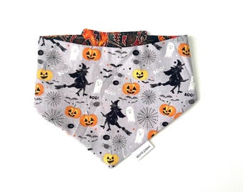 Halloween Dog Cat Bandana, Halloween spooky dog cat bandana, Halloween witches pet bandana, Halloween nostalgic vintage pet bandana