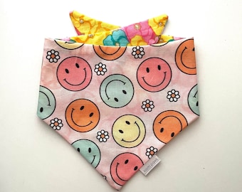 Happy faces dog cat bandana, happy smiles dog bandana, flowers summer spring dog bandana, snap on bandana