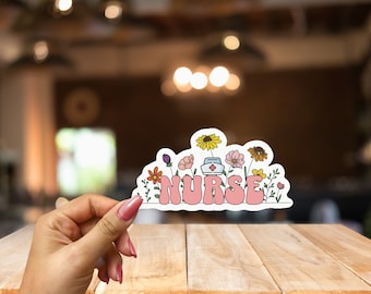Enfermera Floral Linda pegatina-Regalo para una enfermera-Enfermera registrada Pegatina-Estudiante de enfermería Regalo-Etiqueta de botella de agua-Pegatina de computadora portátil-Pegatina linda